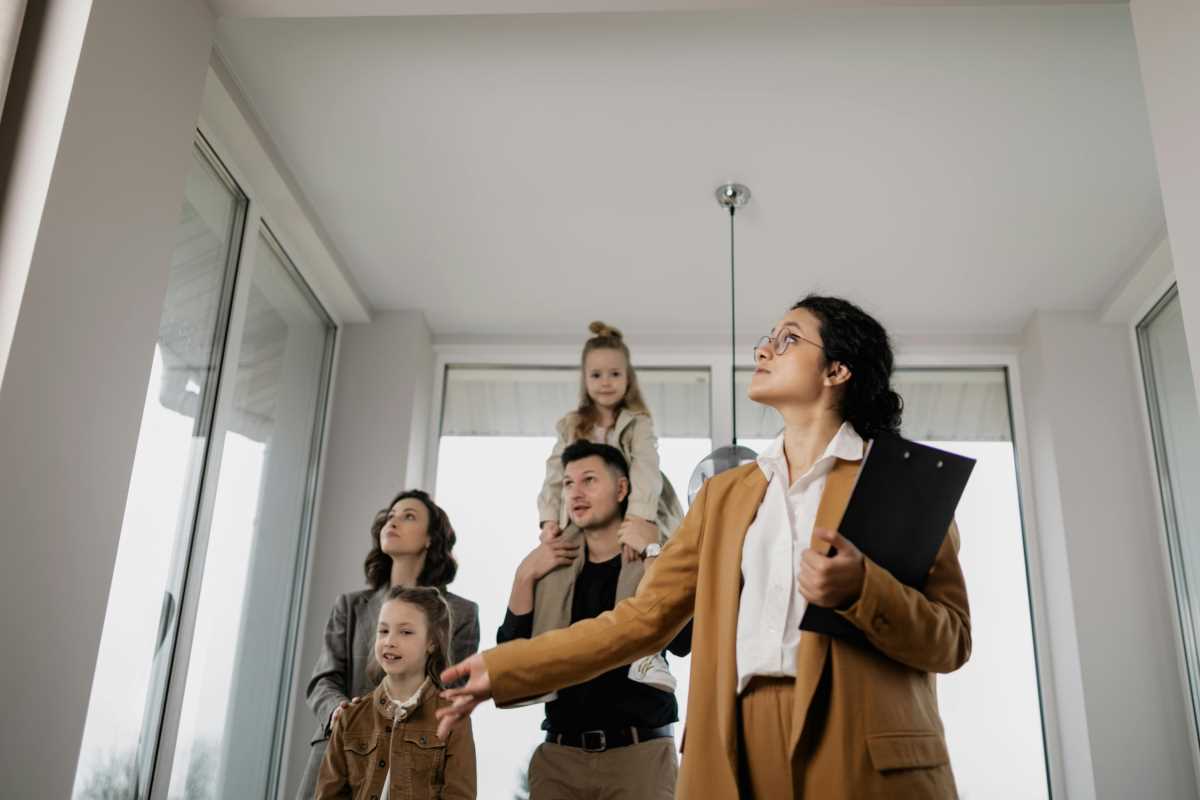 What to Look for at Open Houses to Avoid Regret Later